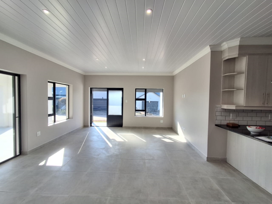 3 Bedroom Property for Sale in Stilbaai Wes Western Cape